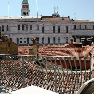 antigo-trovatore.hotelslidodijesolo.com/